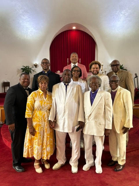 One body, many members — family portrait
